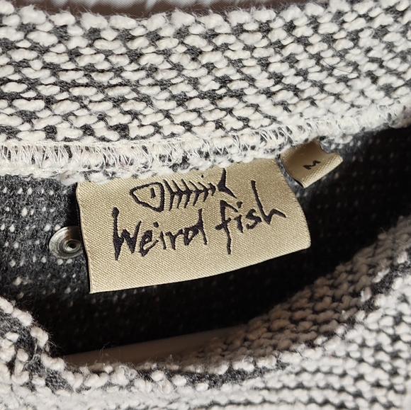 Weird Fish Sweater Womens White and Grey Medium Textured - Picture 3 of 10